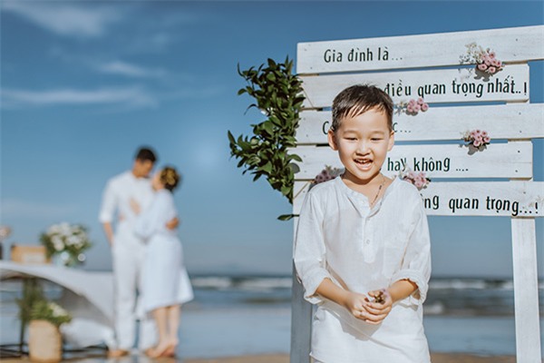 khong phai thanh hay son, van hoa ra da lam me va lo anh cuoi dep nhu mo voi hai "trai la" nay day - 4