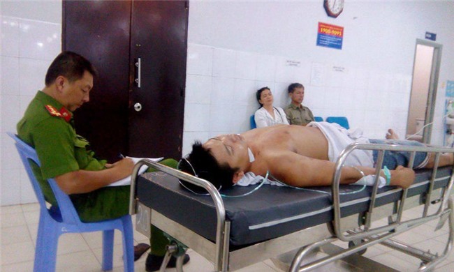 hỗn chiến, va chạm giao thông, Sài Gòn, công an, bị thương