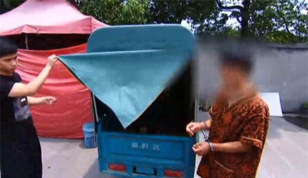 vo chong con trai cho thi the bo ra bai rac va cham lua dot de... tiet kiem 13 trieu dong - 4