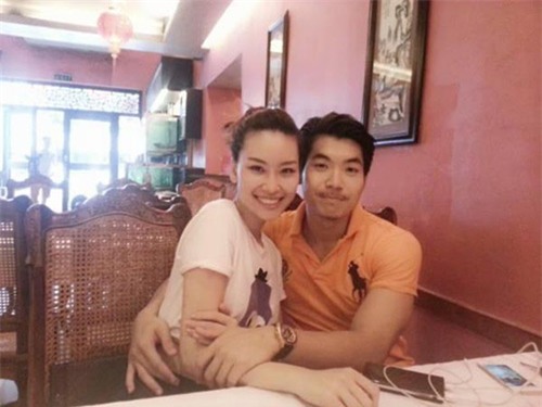 Trước khi bị đá vì trăng hoa, Trương Nam Thành từng mặn nồng với bạn gái hơn tuổi đến mức này - Ảnh 14.