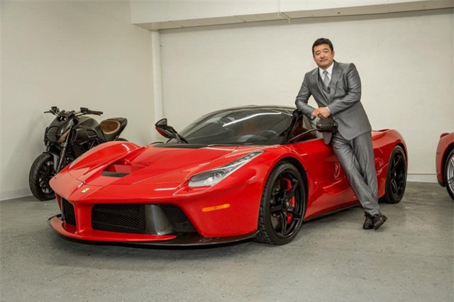 Hành trình trở thành nhà sưu tập siêu xe Ferrari có tiếng của một triệu phú người Mỹ gốc Á - Ảnh 2.
