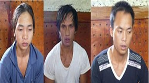 Giai ma vet mau tren duong va su mat tich cua nguoi dan ong xau so hinh anh 1