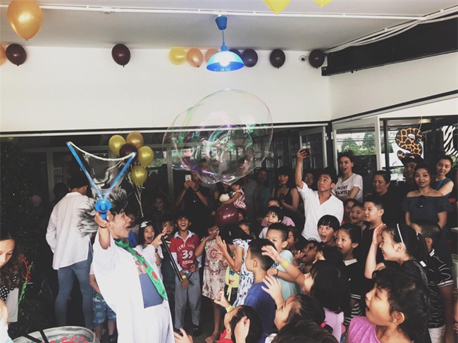 Cường Đô La, Hồ Ngọc Hà cùng nhau mừng sinh nhật Subeo - Ảnh 2.