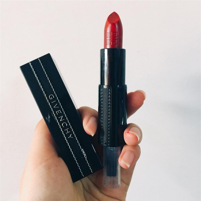 7 tân binh son đỏ đang được hết thảy các nàng mê mẩn trong thời gian gần đây - Ảnh 1.