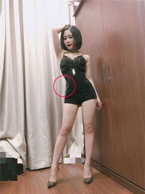 Nếp gấp rèm cửa cong veo do lỗi bóp eo thon gọn quá tay trong bức ảnh của Hương Tràm. - Tin sao Viet - Tin tuc sao Viet - Scandal sao Viet - Tin tuc cua Sao - Tin cua Sao