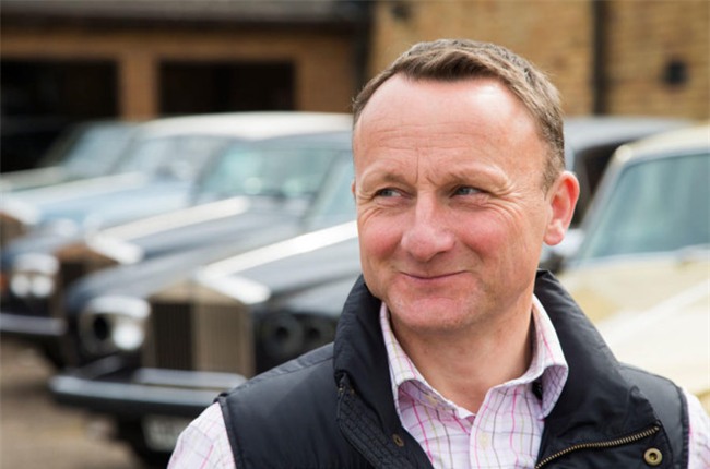 Nghia trang xe sieu sang Rolls-Royce va Bentley lon nhat the gioi hinh anh 2