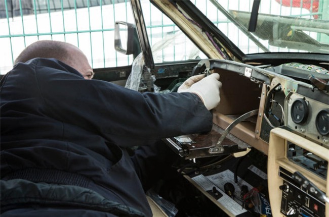 Nghia trang xe sieu sang Rolls-Royce va Bentley lon nhat the gioi hinh anh 5