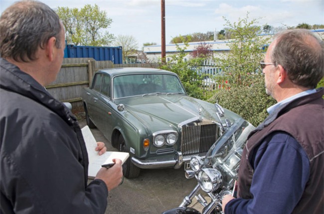 Nghia trang xe sieu sang Rolls-Royce va Bentley lon nhat the gioi hinh anh 9