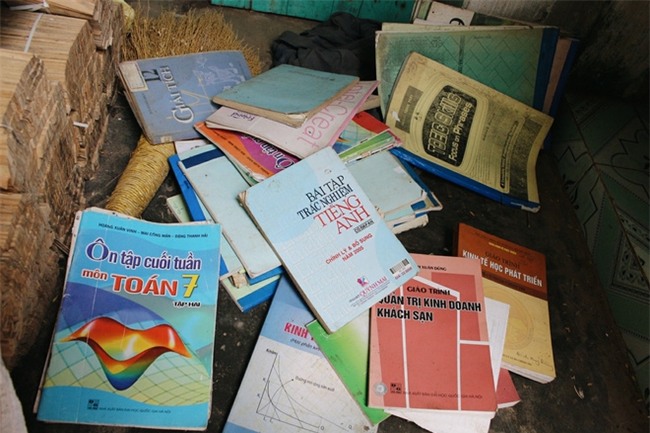 Bi kịch cựu SV Hà Nội có 3 tấm bằng quốc tế vướng vào tội "Giết người": Nỗi đau cùng cực của người mẹ nghèo - Ảnh 10.