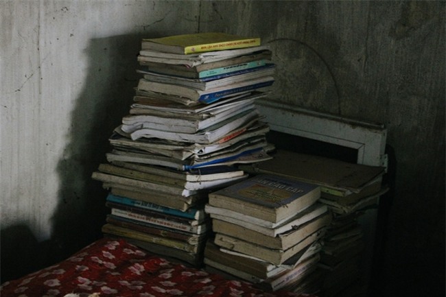 Bi kịch cựu SV Hà Nội có 3 tấm bằng quốc tế vướng vào tội "Giết người": Nỗi đau cùng cực của người mẹ nghèo - Ảnh 10.