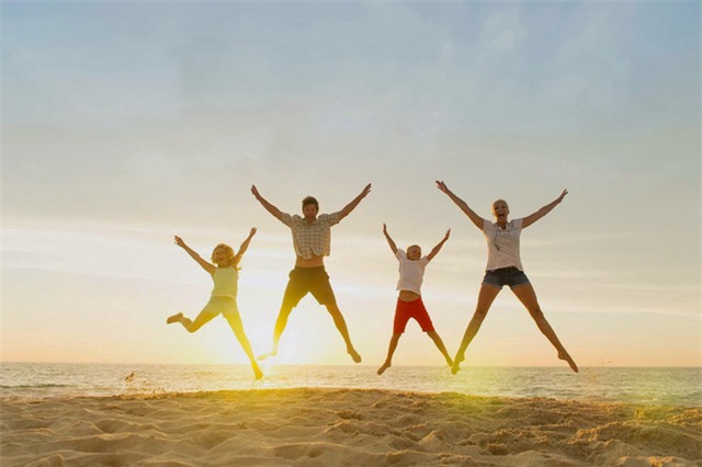 Những người thức khuya thường mắc nguy cơ thừa cân nhiều hơn những người sở hữu thói quen ngủ sớm.