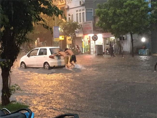 19224781_10211577106135568_8244192104779820624_n-3-1853443