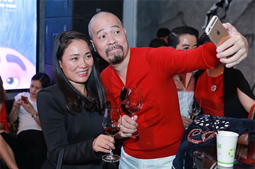 Nhung dieu it biet ve nguoi phu nu 'quyen luc' thay the Lai Van Sam o VTV3