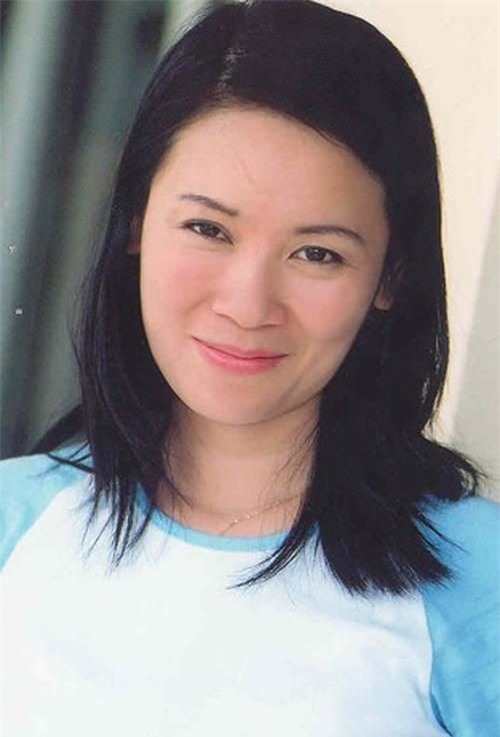 Nhung dieu it biet ve nguoi phu nu 'quyen luc' thay the Lai Van Sam o VTV3