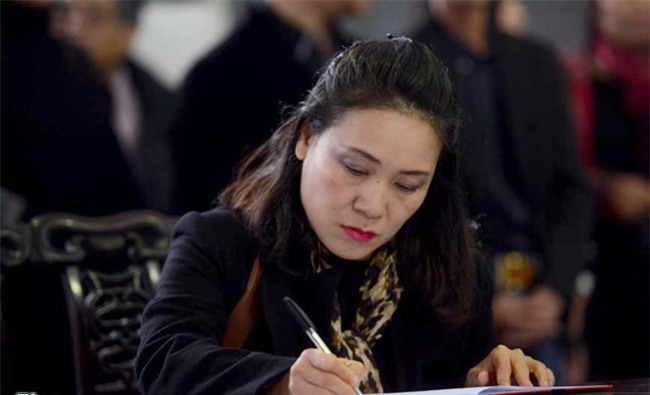 Nhung dieu it biet ve nguoi phu nu 'quyen luc' thay the Lai Van Sam o VTV3