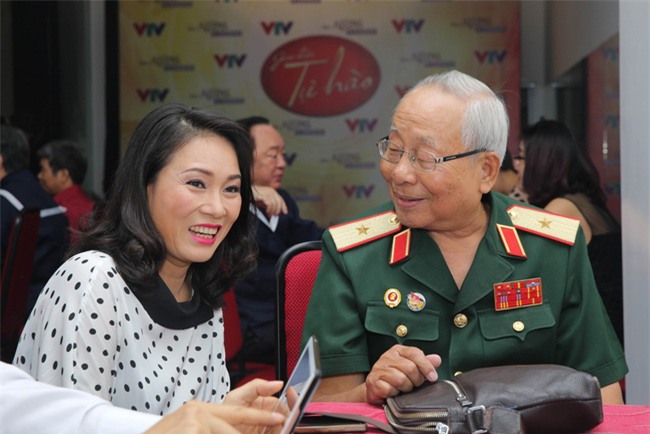 Nhung dieu it biet ve nguoi phu nu 'quyen luc' thay the Lai Van Sam o VTV3