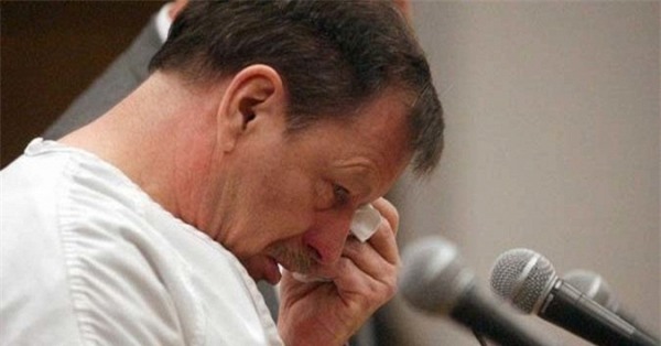 Gã sát nhân máu lạnh giết chết 48 phụ nữ bật khóc chỉ vì một câu nói của người cha nạn nhân - Ảnh 3.