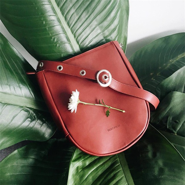 Túi thiết kế của Việt Nam giờ không chỉ đẹp mà còn trendy chẳng kém gì túi hiệu đắt đỏ - Ảnh 3.