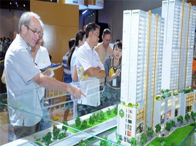 sốt đất Tp.HCM, đất nền, cò đất, đất nền Sài Gòn, cơn sốt đất nền