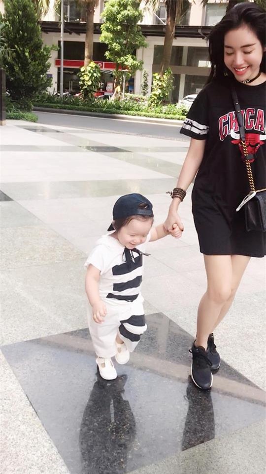 Elly Trần , con trai Elly Trần , Alfie Túc Mạch