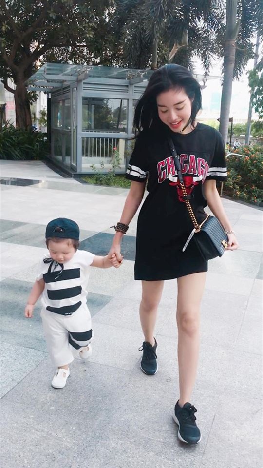 Elly Trần , con trai Elly Trần , Alfie Túc Mạch