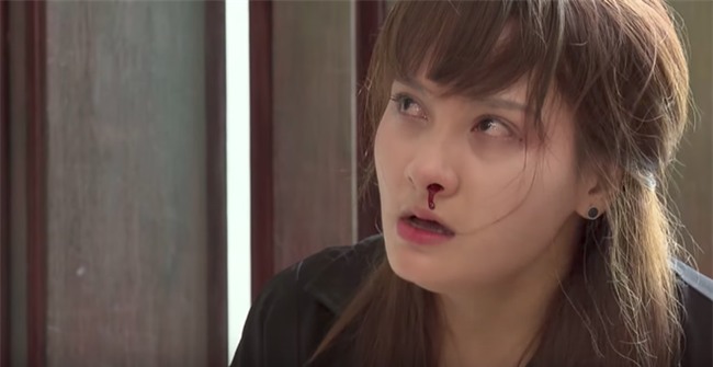 Rùng mình nhìn lại 3 cú tát trời giáng của Sống chung với mẹ chồng - Ảnh 11.