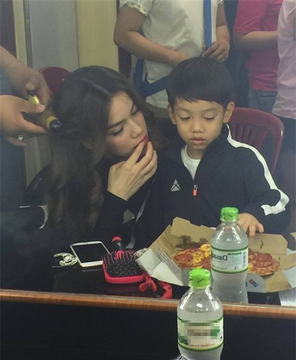 ha ho, khanh thi dep hon boi phan trong khoanh khac dac biet sau canh ga hinh anh 6