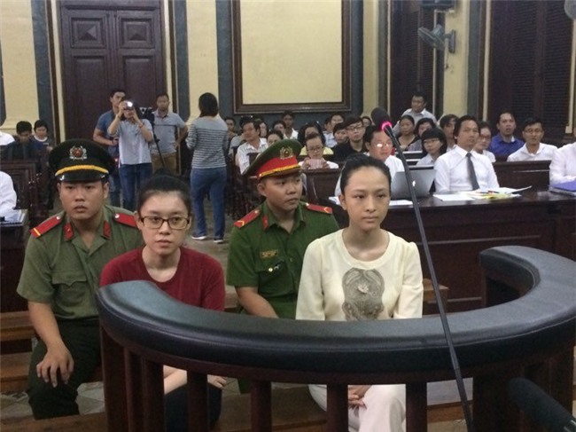 hoa hậu Phương Nga, hợp đồng tình ái,