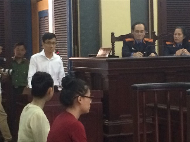 hoa hậu Phương Nga, hợp đồng tình ái,