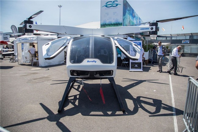 Workhorse SureFly - may bay ca nhan gia ngang sieu xe Audi R8 hinh anh 13