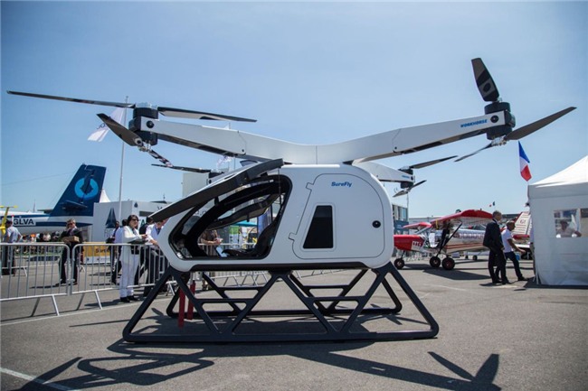 Workhorse SureFly - may bay ca nhan gia ngang sieu xe Audi R8 hinh anh 3