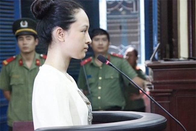 hoa hau phuong nga su dung quyen im lang: bat loi hay co loi? hinh anh 1