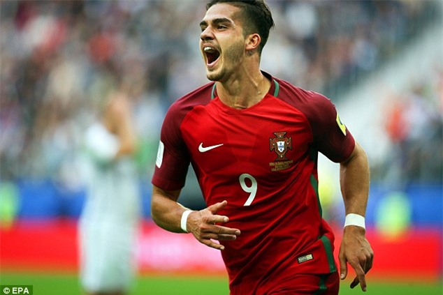 Ronaldo lại ghi bàn, Bồ Đào Nha vào bán kết Confed Cup - Ảnh 5.