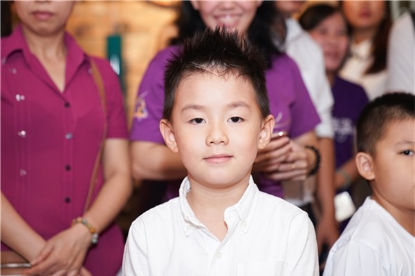 Con trai Lê Phương càng lớn càng điển trai. - Tin sao Viet - Tin tuc sao Viet - Scandal sao Viet - Tin tuc cua Sao - Tin cua Sao