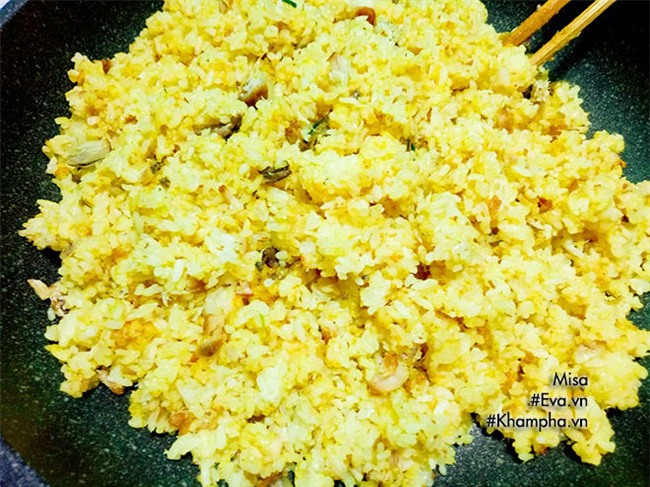 com rang ca man chuan vi, ngon lanh cho bua sang no bung - 8