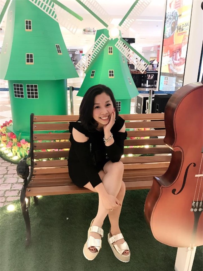 dan mat ke thu 3, ba xa viet anh hay vo hong dang cao tay hon? hinh anh 25
