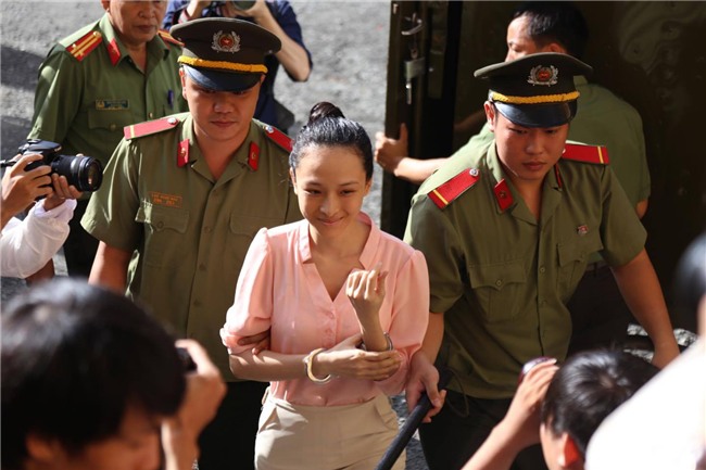 Cao Toàn Mỹ, Trương Hồ Phương Nga, Hồ Phương Nga, hợp đồng tình ái