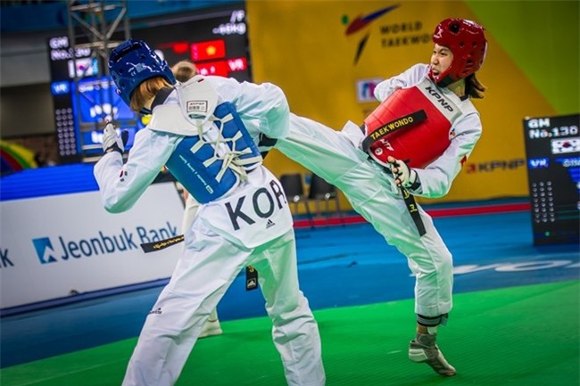 Taekwondo Việt Nam lần đầu tiên giành huy chương bạc thế giới - Ảnh 2.