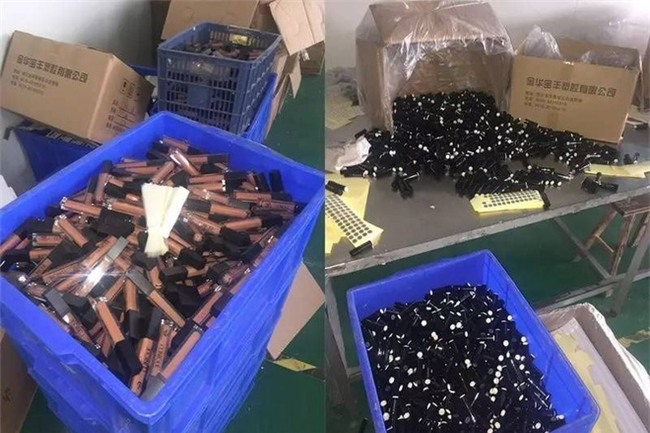 Rất nhiều thể loại mỹ phẩm ngoại nhập hay xách tay đi ra từ xưởng sản xuất kinh hoàng như thế này! - Ảnh 1.