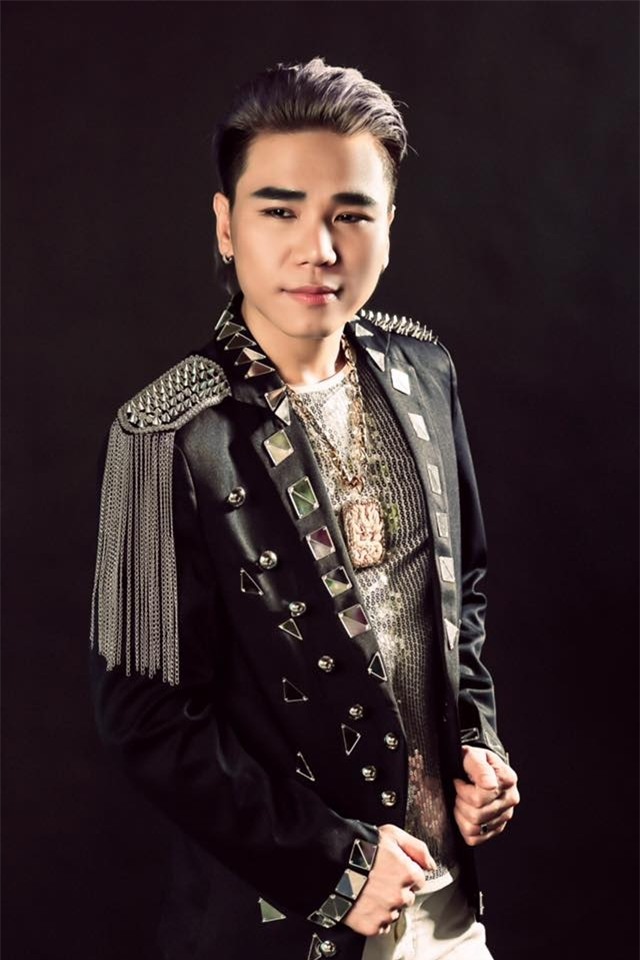 Rò rỉ hỉnh ảnh nghi vấn ca sĩ Châu Việt Cường đánh người sau va chạm giao thông - Ảnh 6.