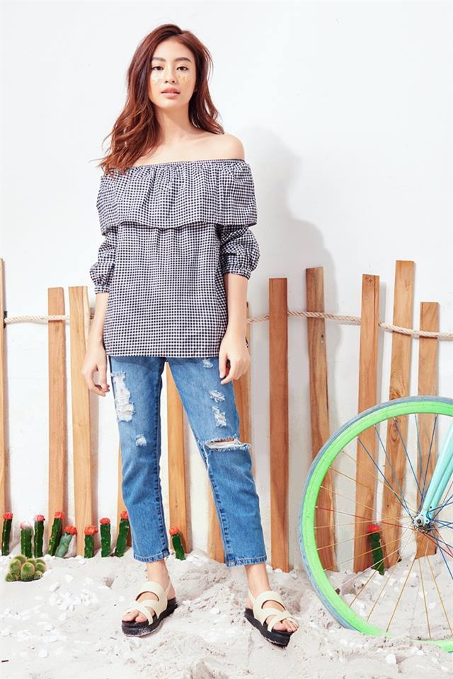 Nhanh tay sắm ngay váy áo kẻ caro bởi hè năm nay đi đến đâu cũng thấy đấy nhé! - Ảnh 19.