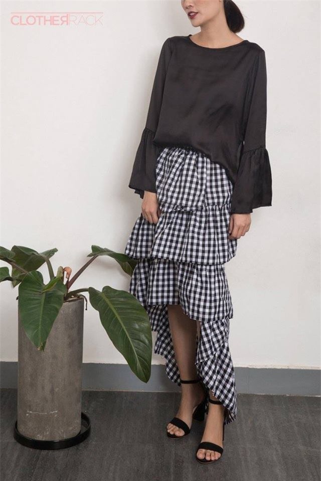 Nhanh tay sắm ngay váy áo kẻ caro bởi hè năm nay đi đến đâu cũng thấy đấy nhé! - Ảnh 4.