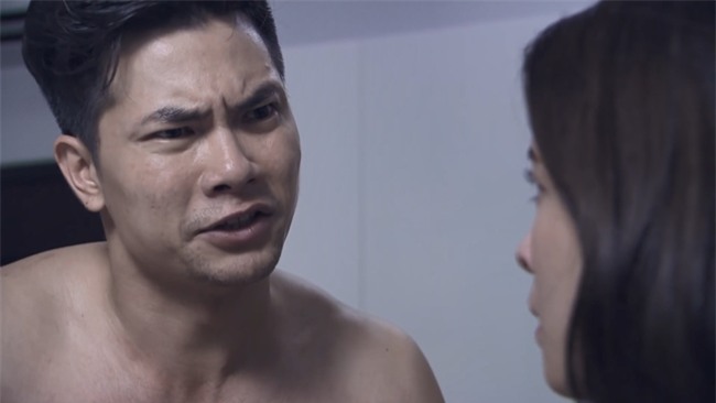 co nguoi yeu cu cua ban trai nhu quyen “nguoi phan xu” thi gai nao chang phat dien? - 9