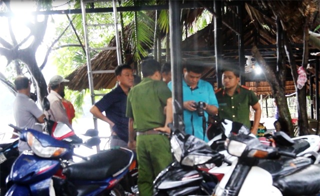 Cơ quan Công an khám nghiệm hiện trường, ghi lời khai nhân chứng và trích xuất camera để truy xét vụ trộm.