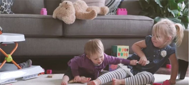 Mẹ phàn nàn vì chăm con mệt mỏi nhưng rồi hối hận sau khi nghe câu nói của con - Ảnh 1.