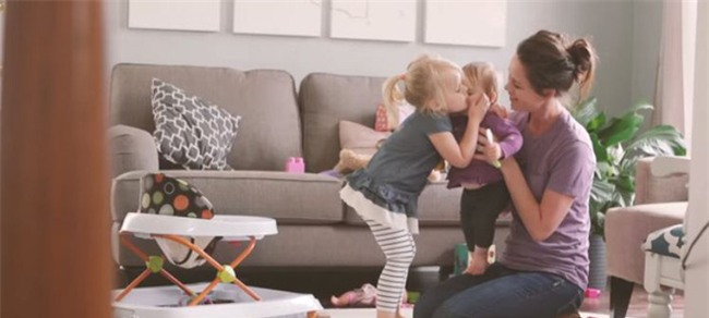 Mẹ phàn nàn vì chăm con mệt mỏi nhưng rồi hối hận sau khi nghe câu nói của con - Ảnh 7.