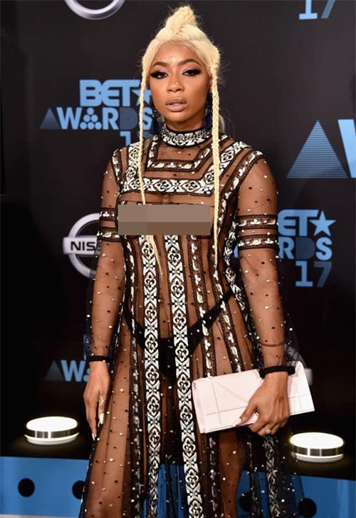 mat tron mat det vi vay 