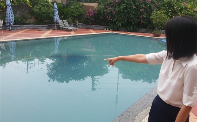 Hà Nội: Học sinh lớp 5 ngất ở bể bơi của trường rồi tử vong sau đó