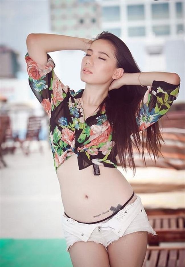 thuy tien, hoa minzy xam hinh vi tri "hiem hoc" kho ngo hinh anh 10