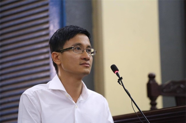 Nếu chứng minh được hợp đồng mua bán nhà là giả, Phương Nga có thể kiện lại Cao Toàn Mỹ - Ảnh 2.